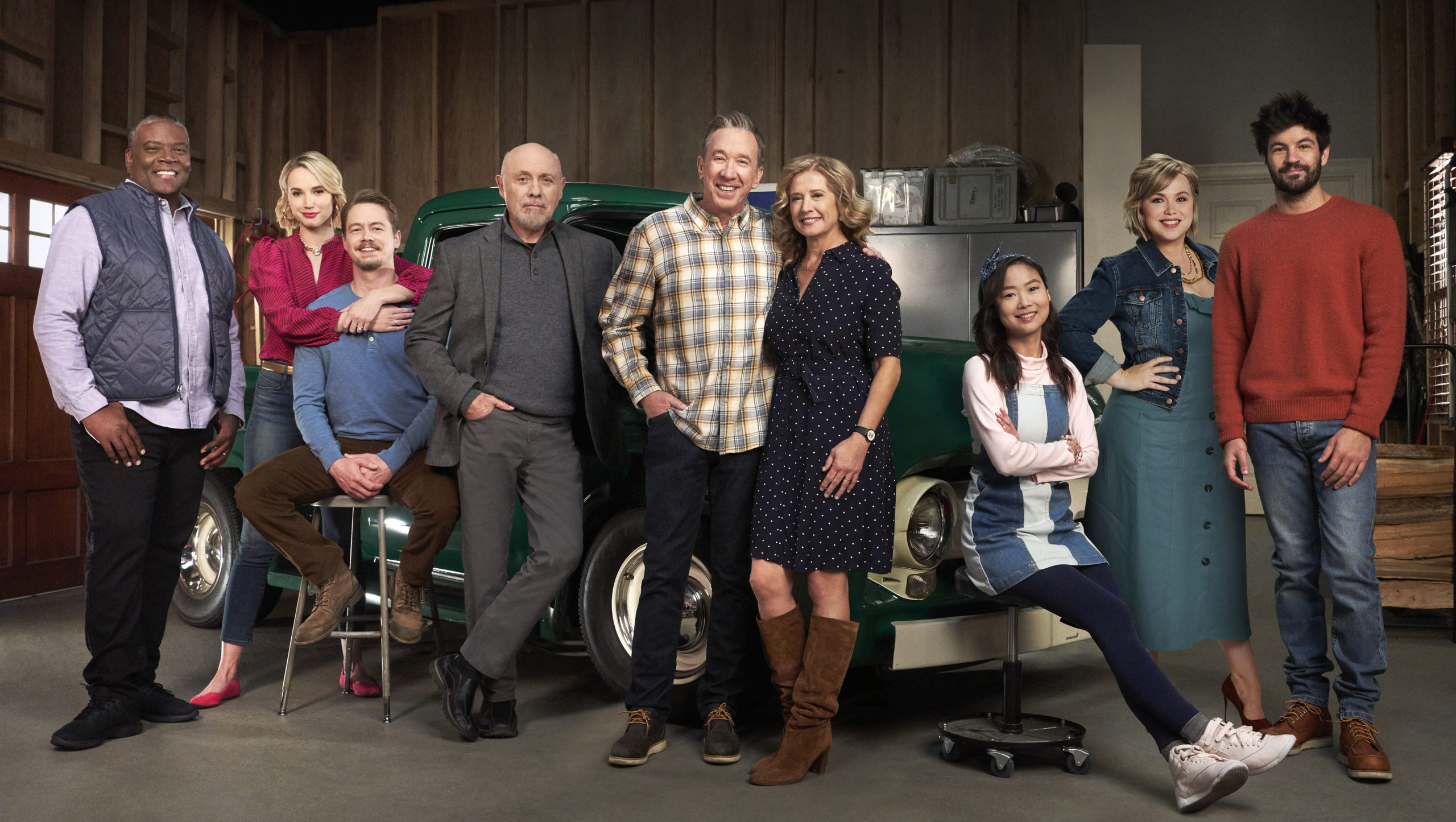The Cast of Last Man Standing Comes Together for New Cast Photo