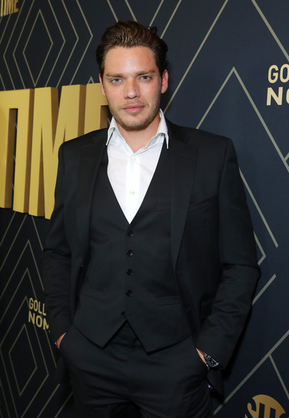 Dominic Sherwood Attends Golden Globes Party With Molly Burnett Beautifulballad