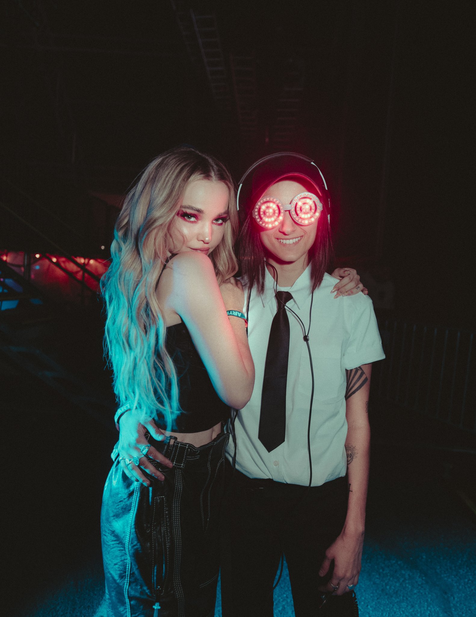 Dove Cameron – BeautifulBallad