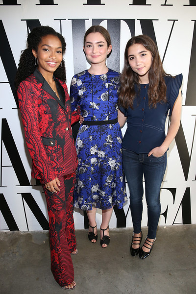 Yara Shahidi and Rowan Blanchard Attend the Vanity Fair Social Club For ...