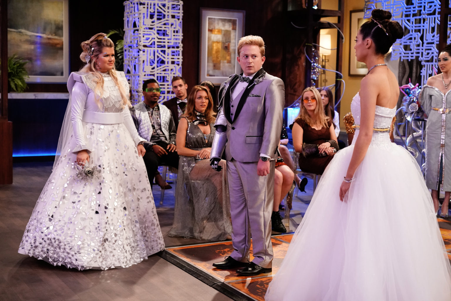 Wedding Bells are Ringing in New Photos from iCarly “iRobot Wedding ...